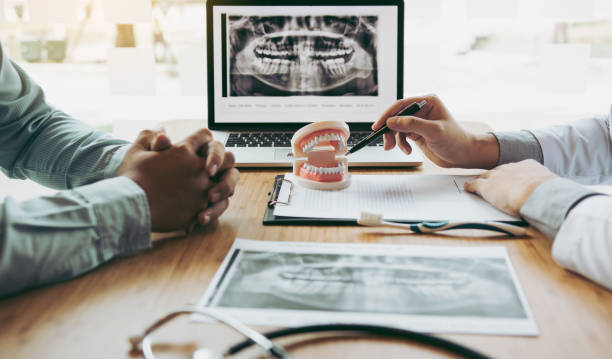 Best Emergency Dental Care  in Monmouth, IL